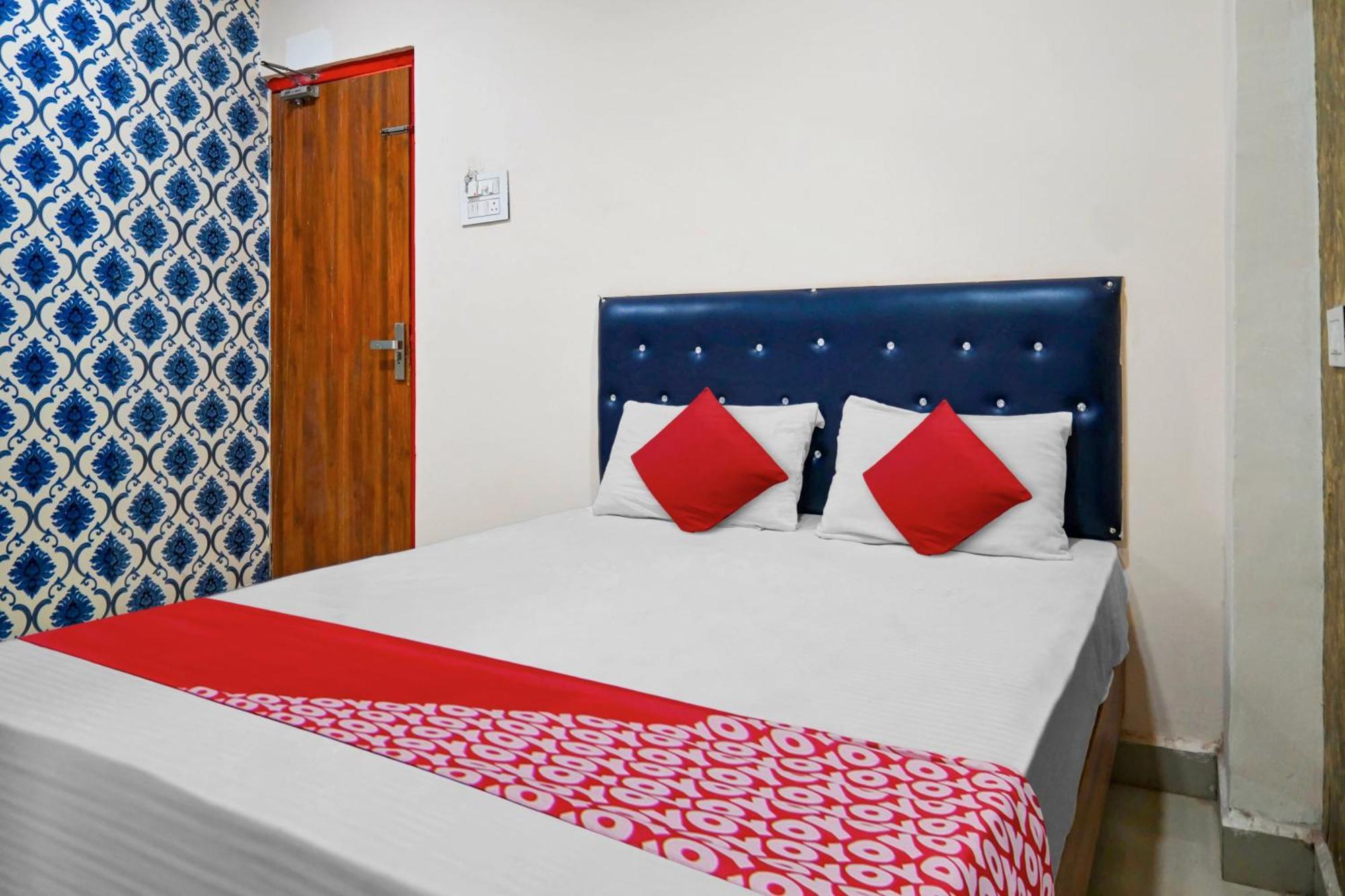 Hotel O Titanic Jamul Екстер'єр фото